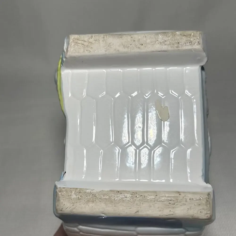 Vintage Ceramic Baby Nursery Bassinet Planter Music Box Rock a bye baby
